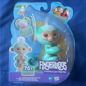 Fingerlings 2.0 | Teal Monkey: Ava